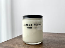 Load image into Gallery viewer, White Linen + Musk 8oz Candle
